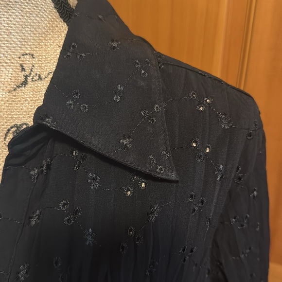 Bay Studio Career Plus Elegant Black Women's Top - Picture 4 of 9